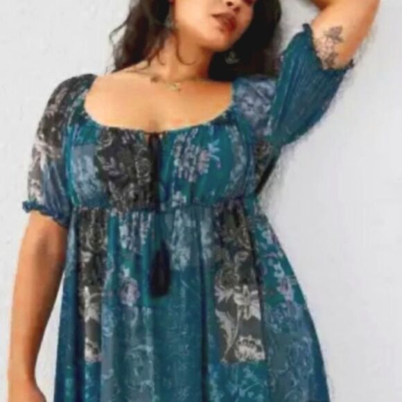 CIDER CURVE & PLUS SIZE Summer Blues Flowy Mini dress. - Picture 8 of 16